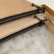 Load image into Gallery viewer, Handmade Leather Clutch
