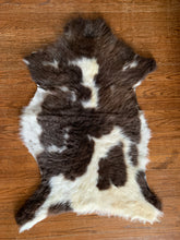 Load image into Gallery viewer, Washable Sheepskins: Brown and Cream
