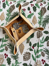 Load image into Gallery viewer, Leather Keychains