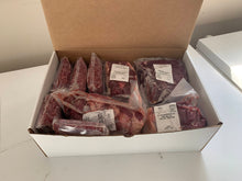 Load image into Gallery viewer, beef sampe pack in southwestern ontario from grass fed and finished angus beef
